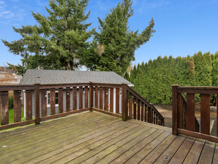10101 Fairbanks Crescent, Chilliwack, BC, V2P 5M4 - 11