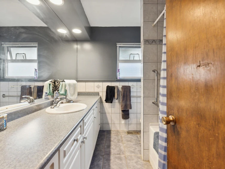 17391 Westminster Highway, Richmond, BC, V6V 1A9 - 20