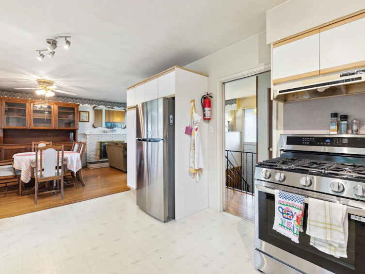 17391 Westminster Highway, Richmond, BC, V6V 1A9 - 14