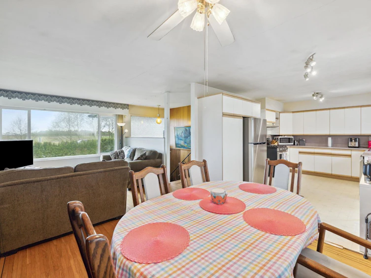 17391 Westminster Highway, Richmond, BC, V6V 1A9 - 11