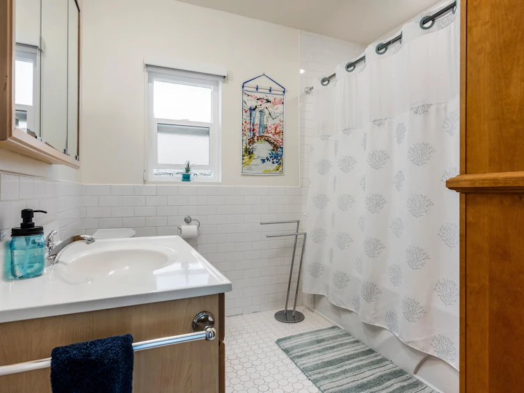 2627 E 5th Avenue, Vancouver, BC, V5M 1M8 - 23