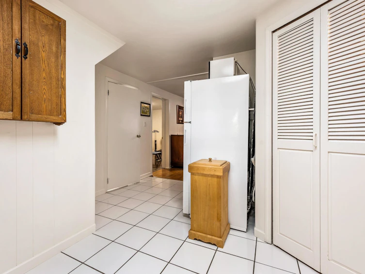 2627 E 5th Avenue, Vancouver, BC, V5M 1M8 - 27