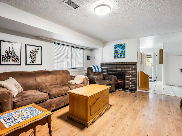 2627 E 5th Avenue, Vancouver, BC, V5M 1M8 - 29