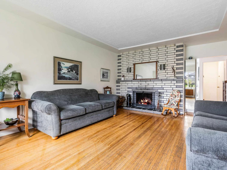 2627 E 5th Avenue, Vancouver, BC, V5M 1M8 - 8