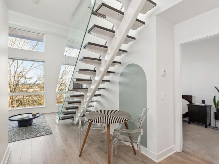 605-733 W 3 Street, North Vancouver, BC, V7M 0C8 - 7