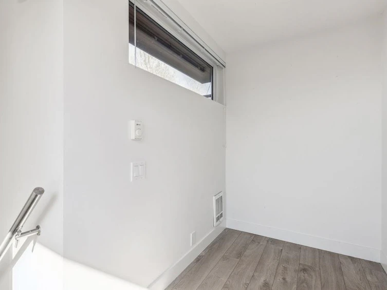 605-733 W 3 Street, North Vancouver, BC, V7M 0C8 - 30
