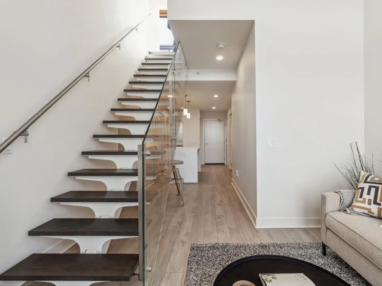 605-733 W 3 Street, North Vancouver, BC, V7M 0C8 - 14