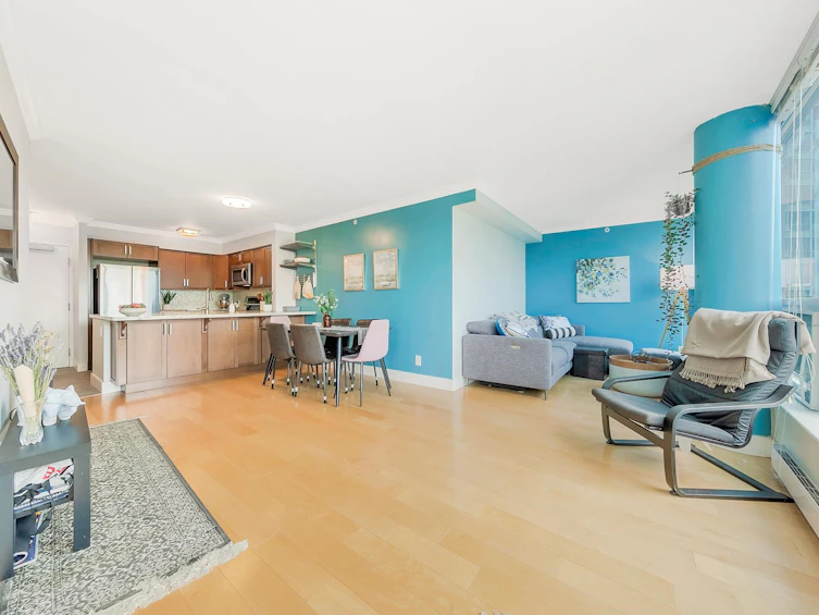 518-6028 Willingdon Avenue, Burnaby, BC, V5H 4V1 - 2