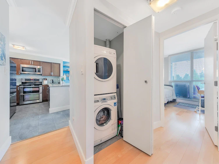 518-6028 Willingdon Avenue, Burnaby, BC, V5H 4V1 - 22