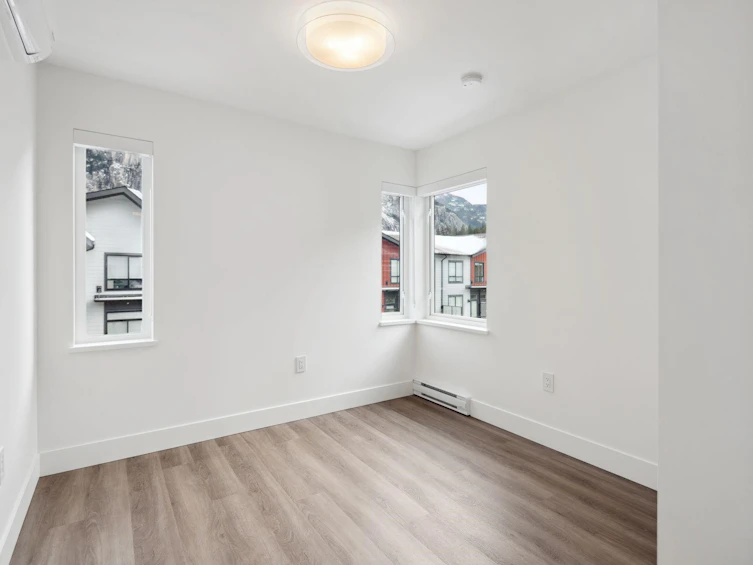 38085 Helm Way, Squamish, BC, V8B 1A8 - 28