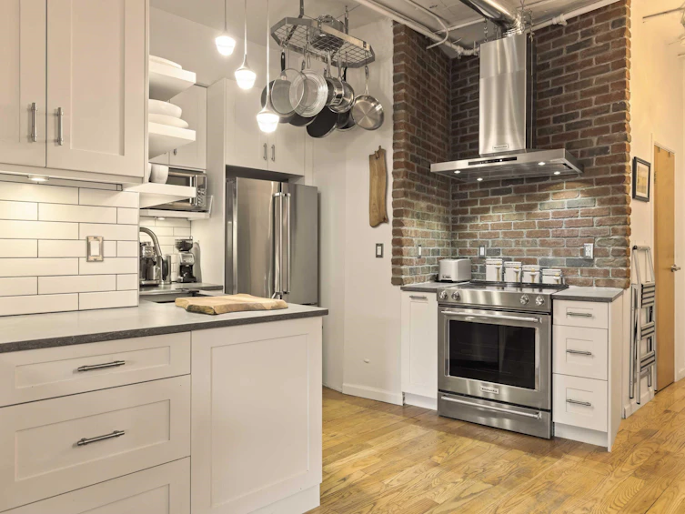 303-28 Powell Street, Vancouver, BC, V6A 1E7 - 10