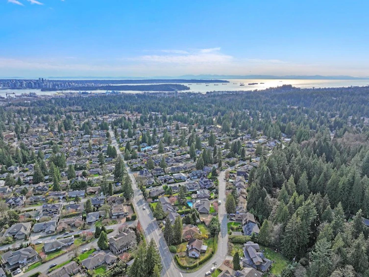 3955 Highland Boulevard, North Vancouver, BC, V7R 2Y7 - 33