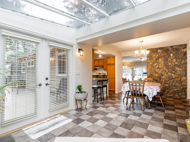 8833 Delcrest Drive, Delta, BC, V4C 3Z5 - 14