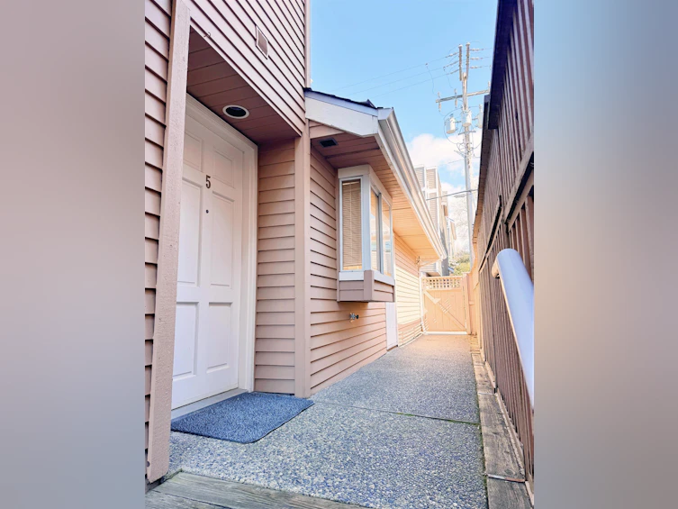 5-220 E Keith Road, North Vancouver, BC, V7L 1V5 - 10