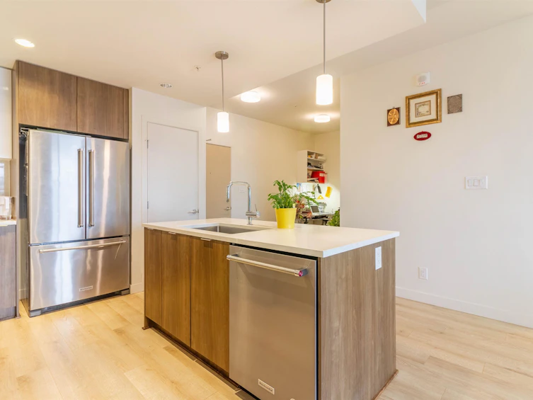 510-2188 Madison Avenue, Burnaby, BC, V5C 0J8 - 4
