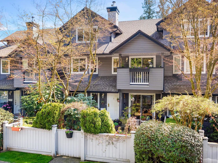 D-1133 E 29th Street, North Vancouver, BC, V7K 1C3