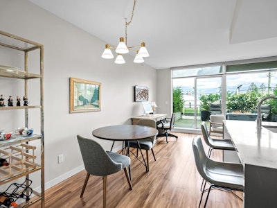 221-289 E 6th Avenue - 5