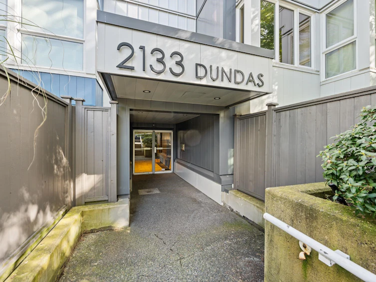 105-2133 Dundas Street, Vancouver, BC, V5L 1J7 - 5