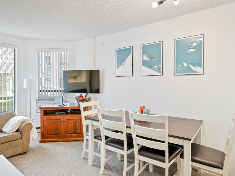 220-4809 Spearhead Drive, Whistler, BC, V0N 1B4 - 8