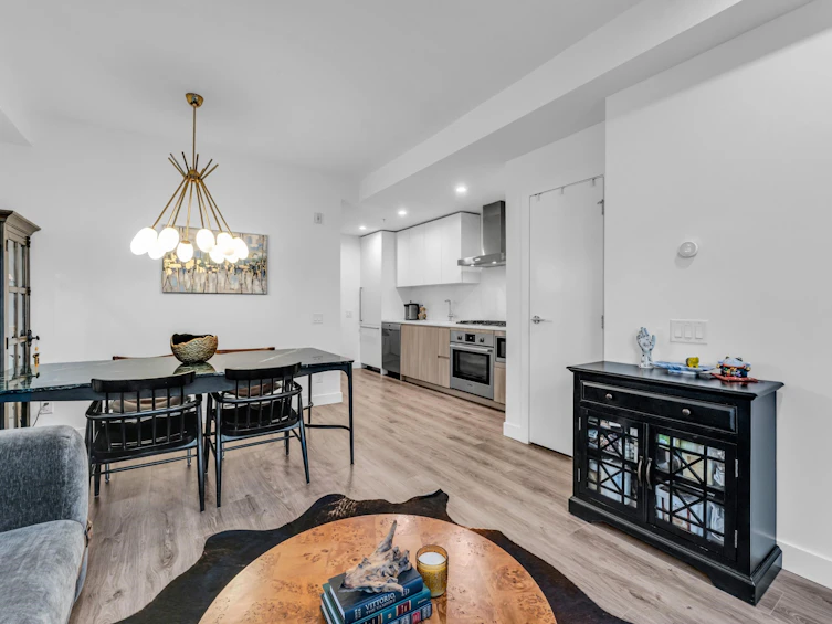 129-2060 Curling Road, North Vancouver, BC, V7P 0C6 - 3