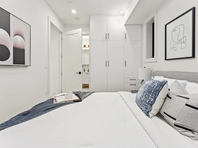 1233 E 37th Avenue, Vancouver, BC, V5W 3N9 - 14