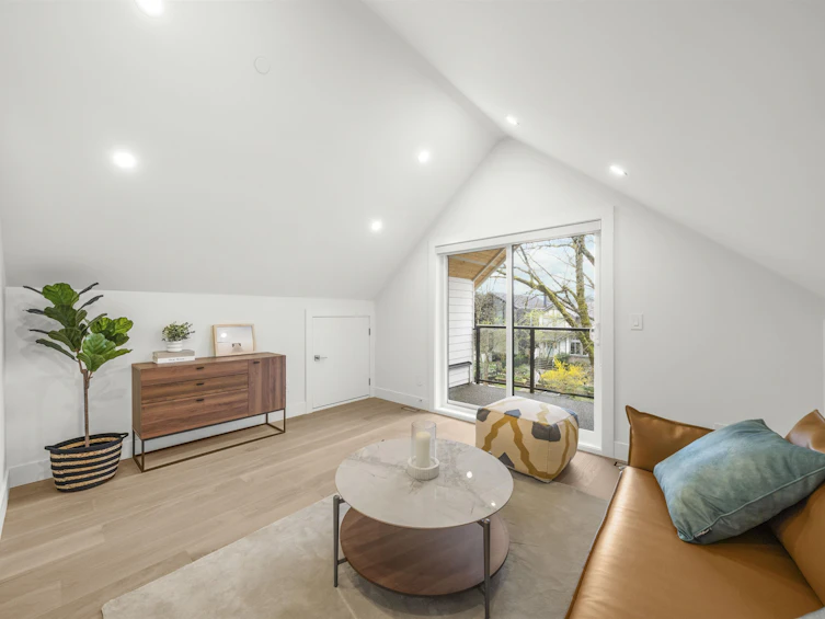 1-39 W 22nd Avenue, Vancouver, BC, V5Y 2E9 - 13