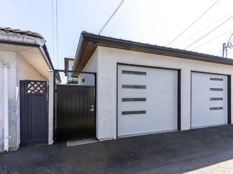 1265 E 26th Avenue, Vancouver, BC, V5V 2J9 - 23