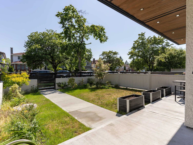 1265 E 26th Avenue, Vancouver, BC, V5V 2J9 - 22