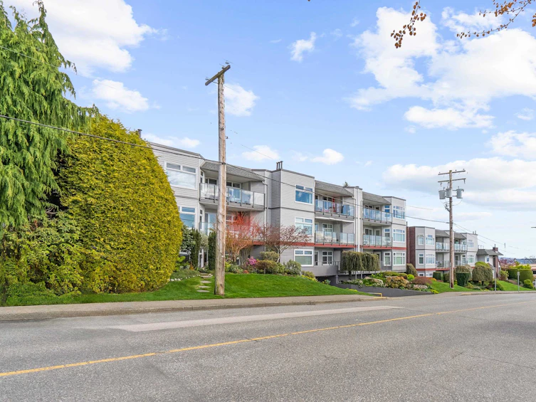 102-1220 Fir Street, Surrey, BC, V4B 4B1 - 33