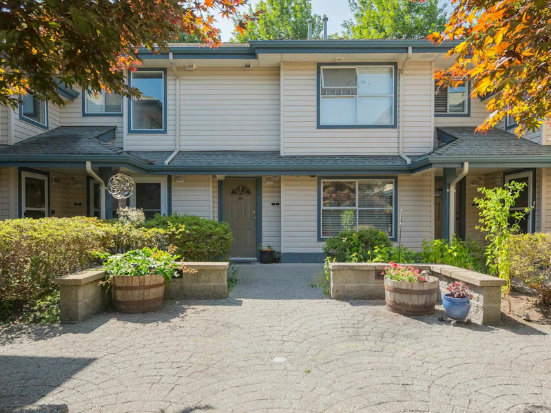19 - 5664 208th Street, Langley BC V3A 8G4