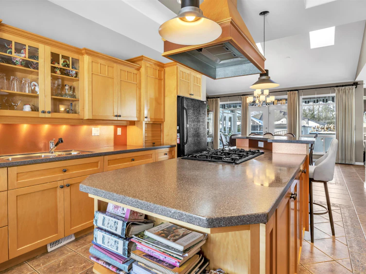 3963 Coachstone Way, Abbotsford, BC, V3A 2N1 - 8