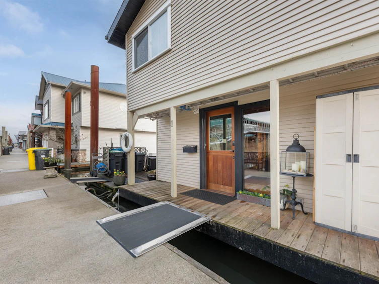 1-800 South Dyke Road, New Westminster, BC, V3M 4Z8 - 31