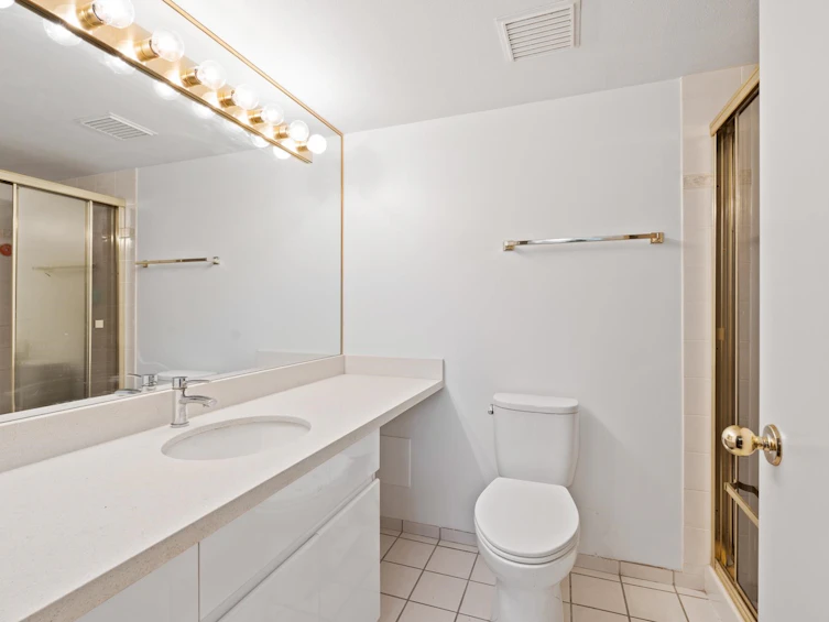 307-1190 Pipeline Road, Coquitlam, BC, V3B 7T9 - 6
