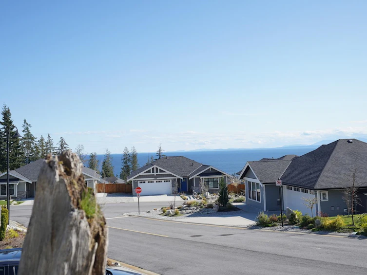 6078 Kingbird Avenue, Sechelt, BC, V7Z 0S4 - 8