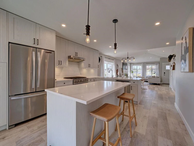 6078 Kingbird Avenue, Sechelt, BC, V7Z 0S4 - 22