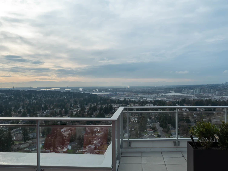 2907-13308 Central Avenue, Surrey, BC, V3T 0M4 - 23