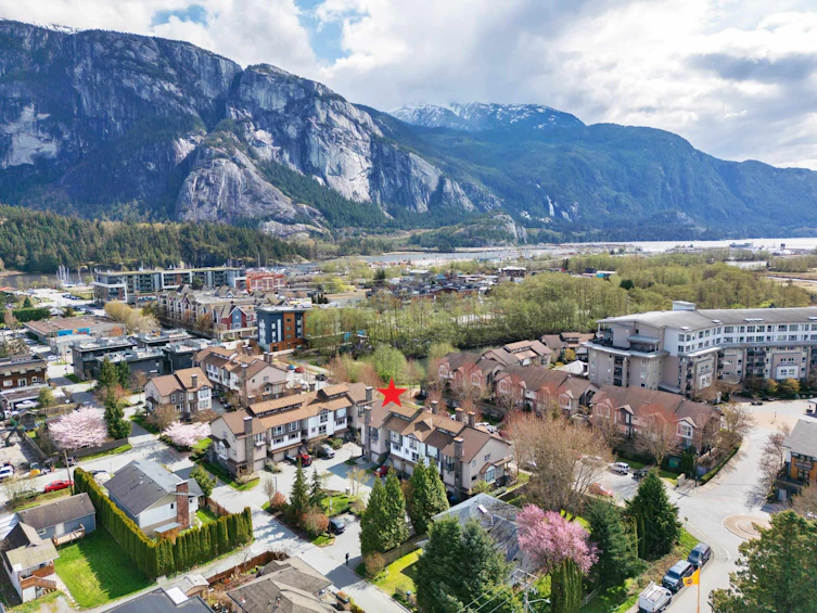 5-1233 Main Street, Squamish, BC, V8B 0P7 - 3