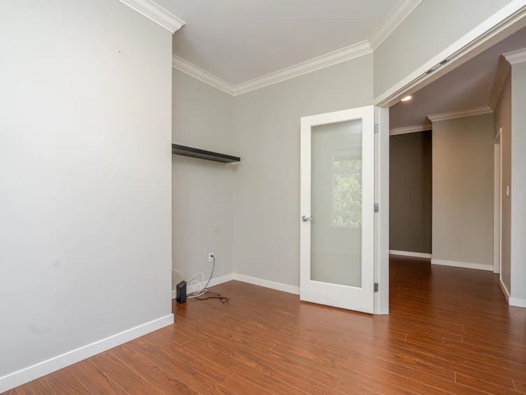 402-33328 E Bourquin Crescent, Abbotsford, BC, V2S 1Y1 - 25