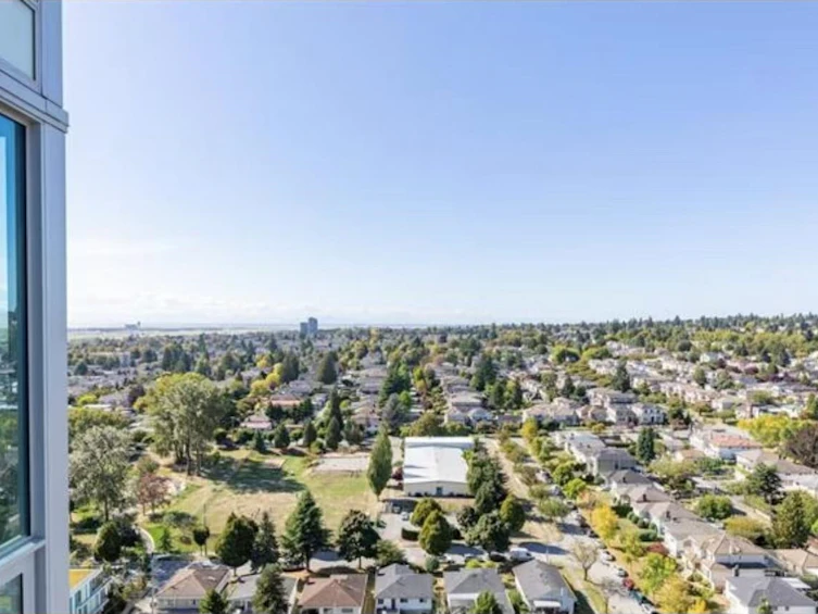 2502-8131 Nunavut Lane, Vancouver, BC, V5X 0E2 - 3