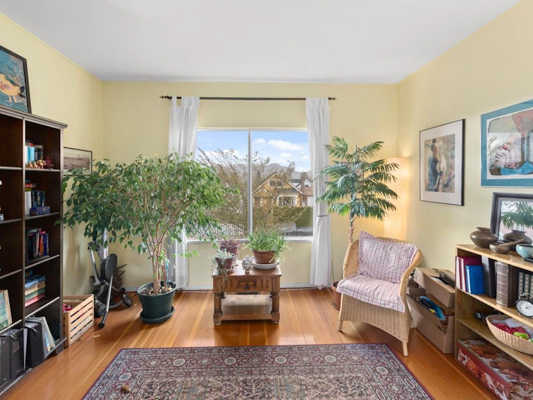 1264 E 17th Avenue, Vancouver, BC, V5V 1C6 - 5