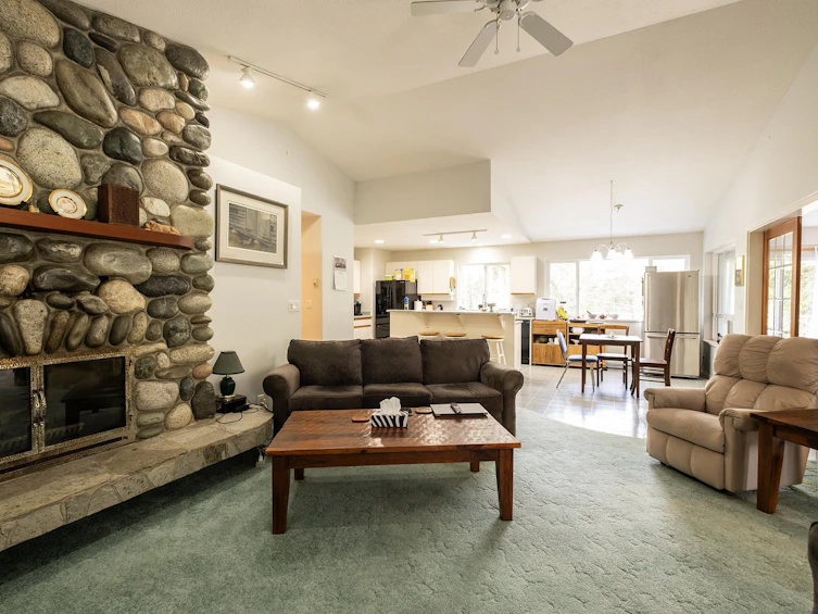 12599 Chris Way, Pender Harbour Egmont, BC, V0N 2H1 - 5