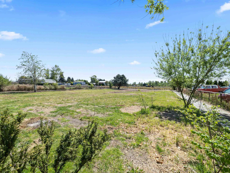 15540 Westminster Highway, Richmond, BC, V6V 1A6 - 28