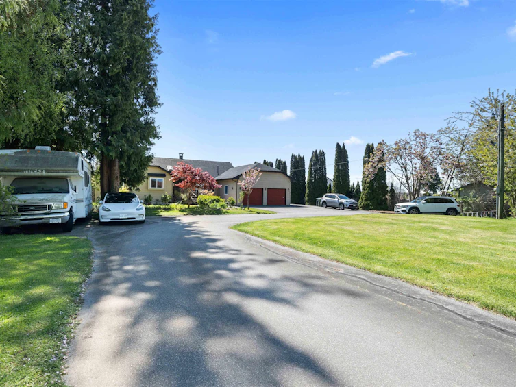 15540 Westminster Highway, Richmond, BC, V6V 1A6 - 25