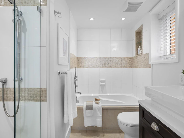1767 Trutch Street, Vancouver, BC, V6K 4G2 - 22