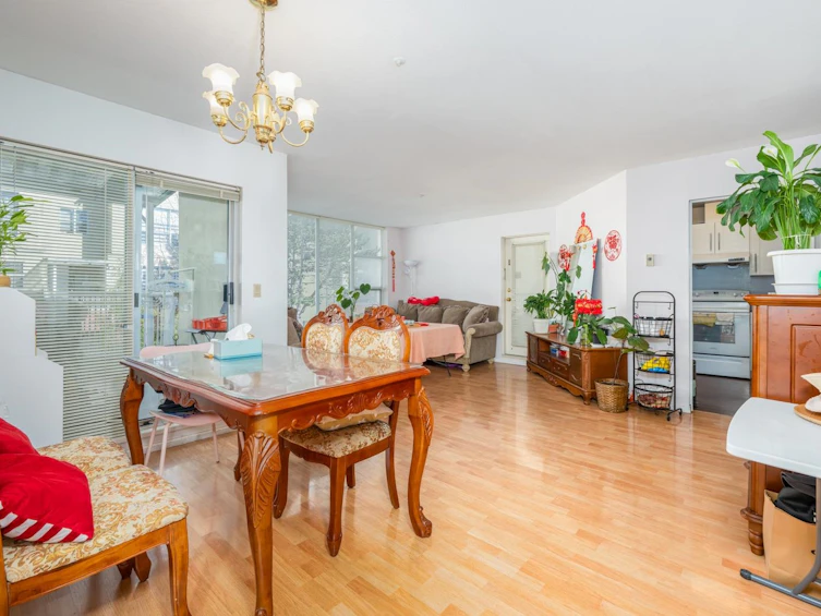 302-8300 General Currie Road, Richmond, BC, V6Y 3X1 - 6