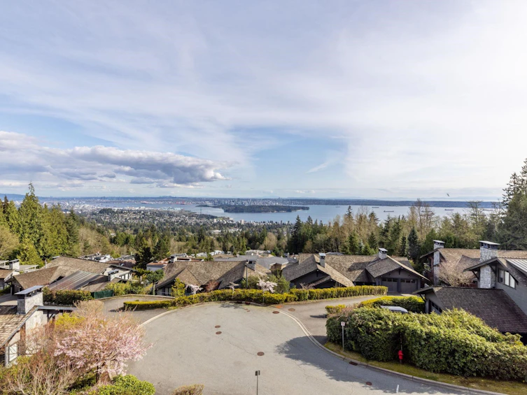 302-2210 Chippendale Road, West Vancouver, BC, V7S 3J4 - 35