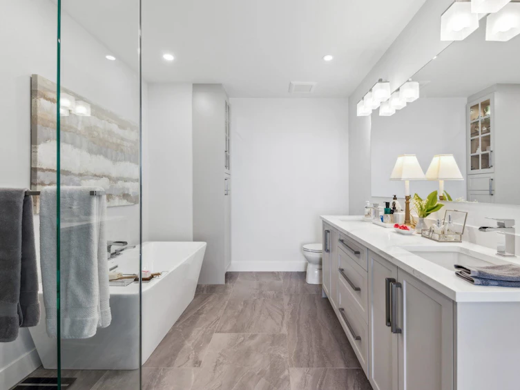 302-2210 Chippendale Road, West Vancouver, BC, V7S 3J4 - 21