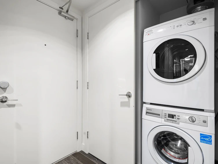 1610-7488 Lansdowne Road, Richmond, BC, V7C 0B9 - 16