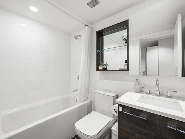 1610-7488 Lansdowne Road, Richmond, BC, V7C 0B9 - 15