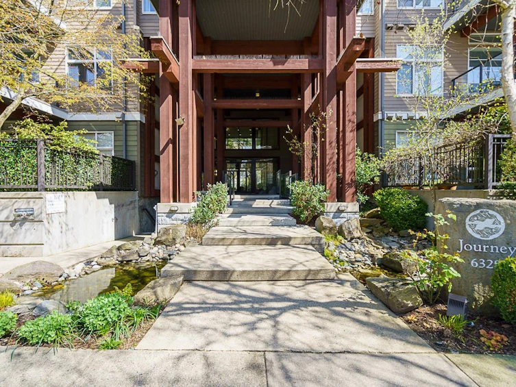 305-6328 Larkin Drive, Vancouver, BC, V6T 2K2 - 2